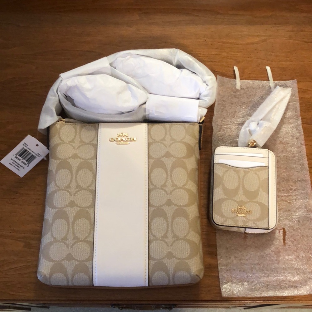 Coach crossbody purse and wallet